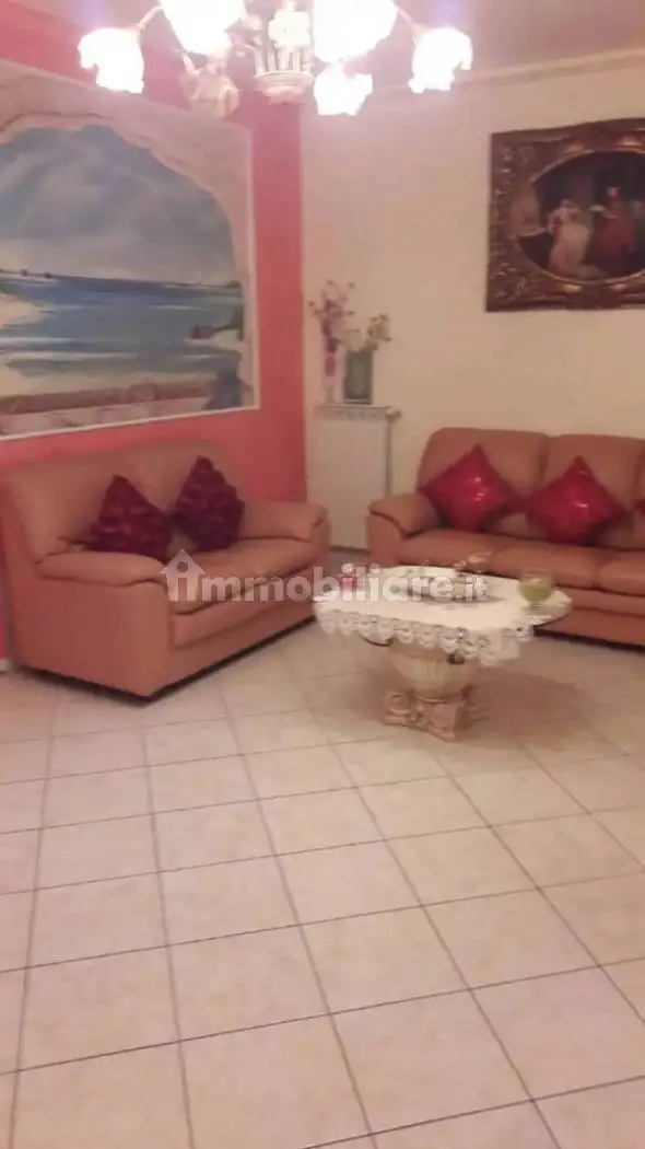 Palazzo - Edificio in vendita a Leonforte