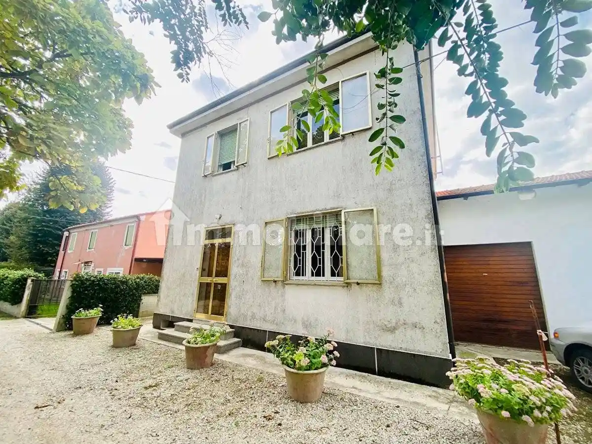 Terratetto unifamiliare 180 m², buono stato, Montalbano, Ferrara - foto 4