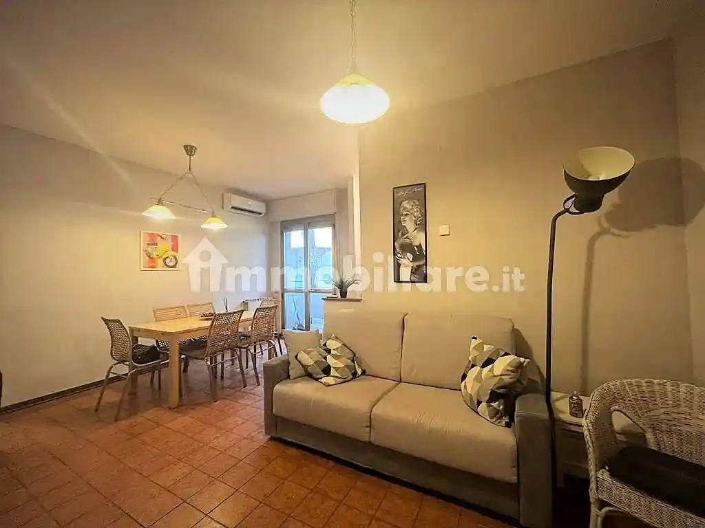 Appartamento in affitto a Massa