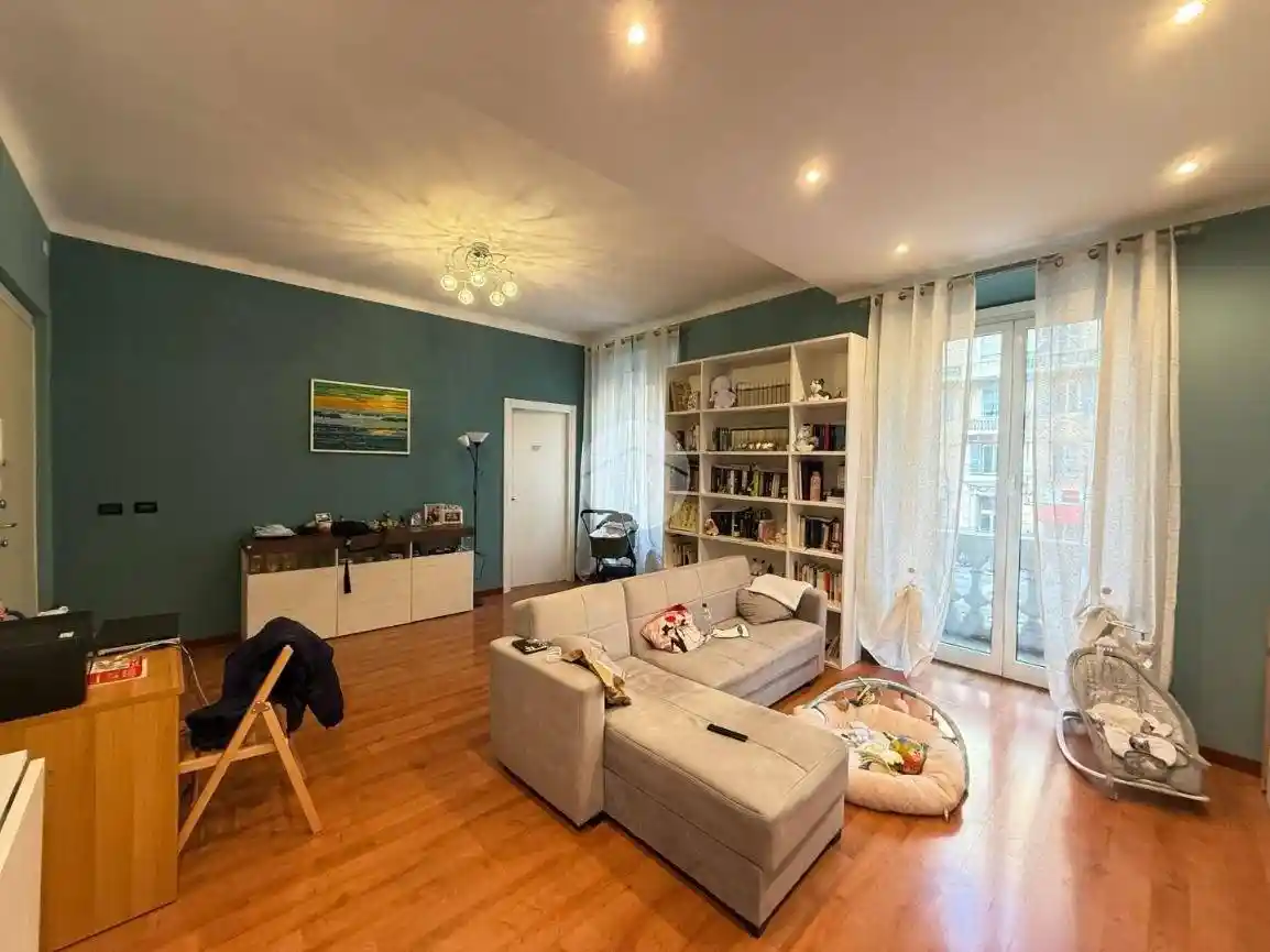 Appartamento in vendita a Genova