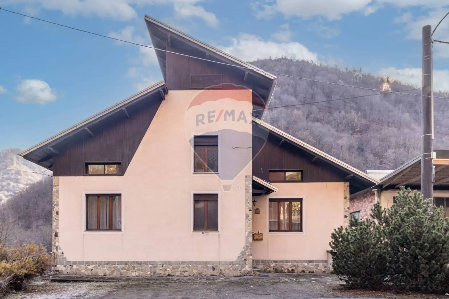 Villa in vendita a Pray