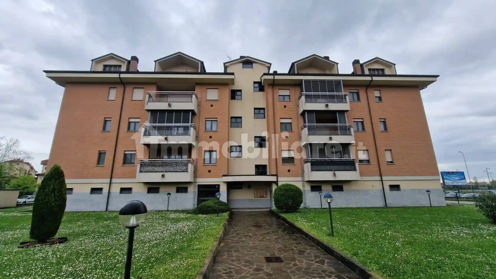 Appartamento in affitto a Locate di Triulzi