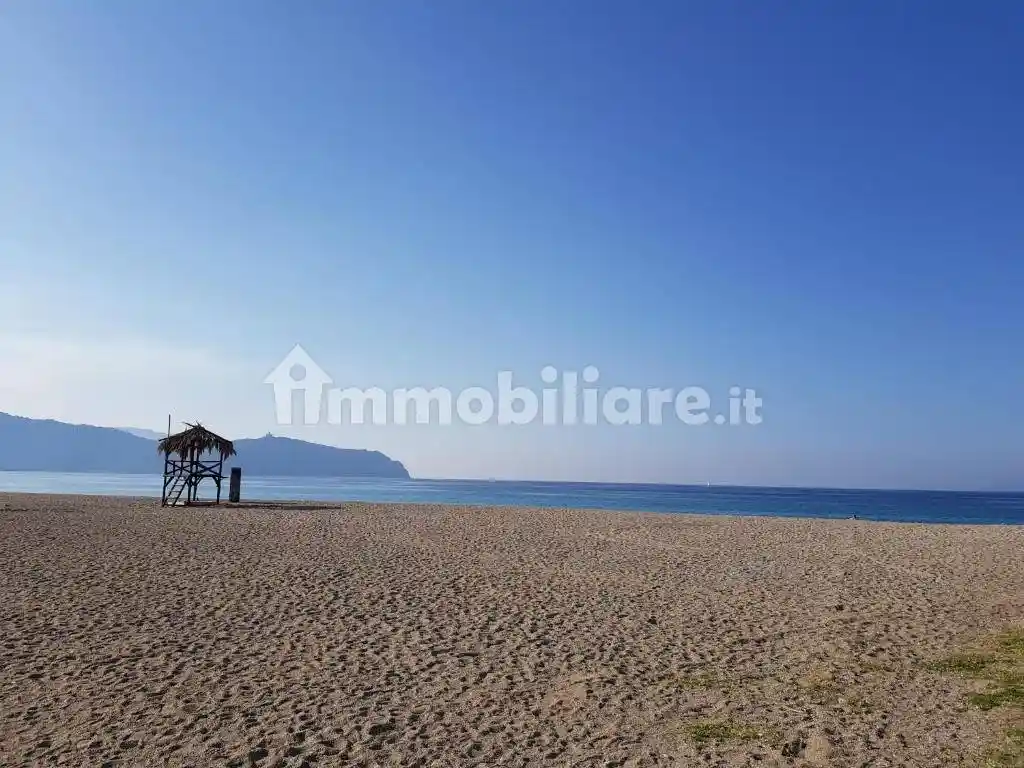 Appartamento in vendita a Furnari