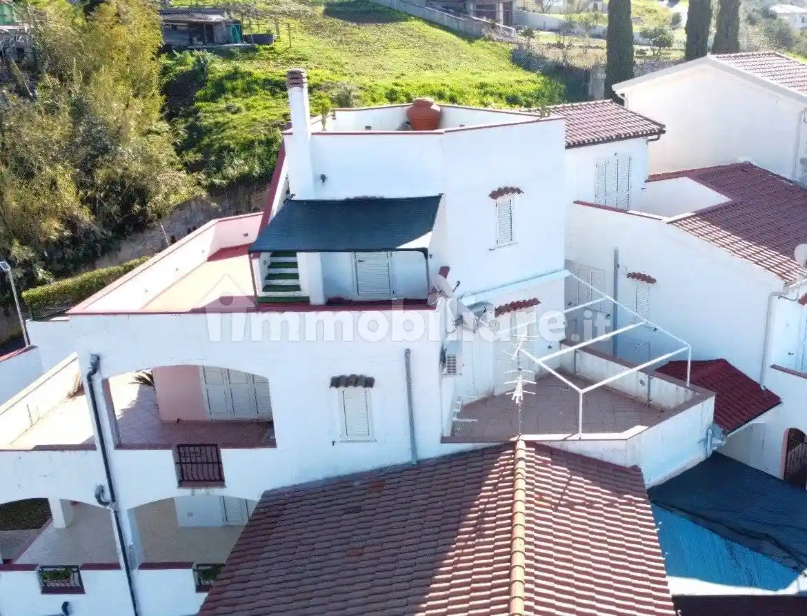 Trilocale Contrada Riviere, Cucco Riviere, Diamante - foto 2