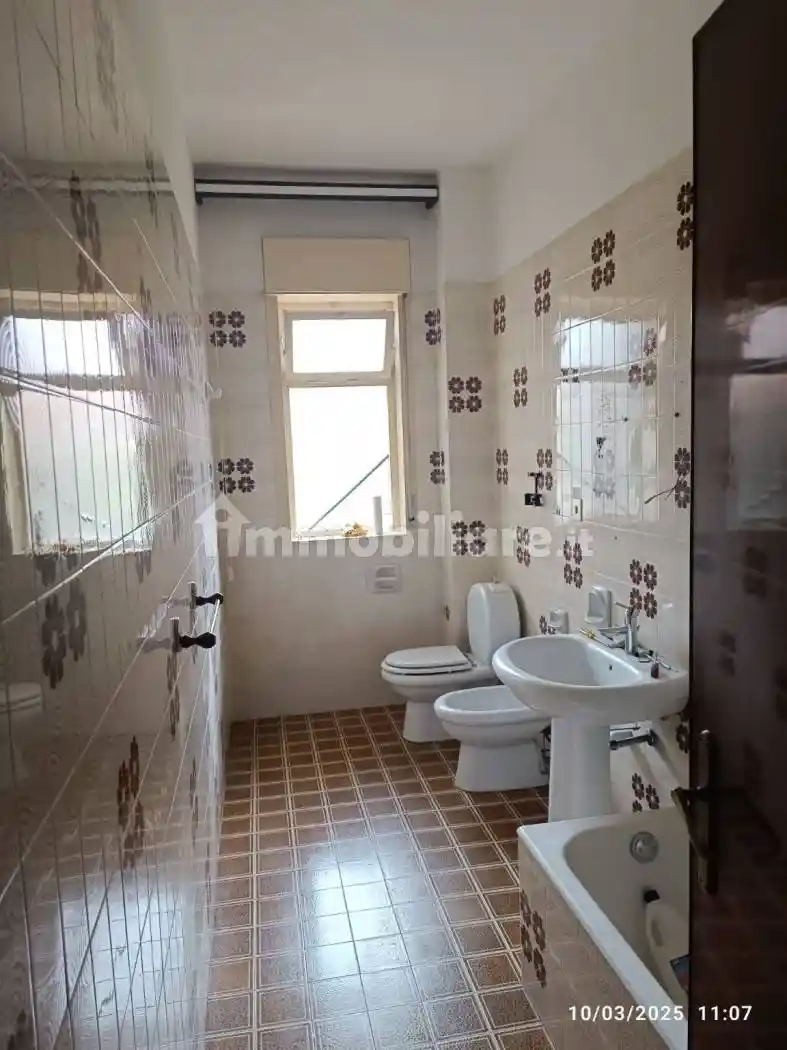 Appartamento in vendita a Aci Catena