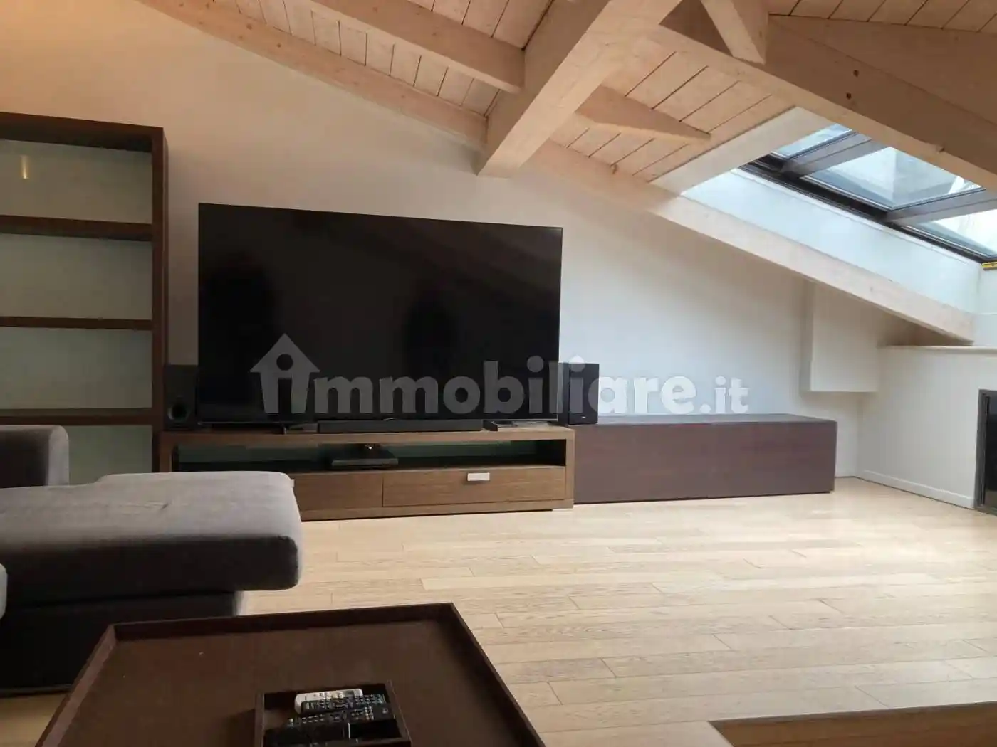 Mansarda piazza Mario Pasi, Centro Storico, Trento - foto 3