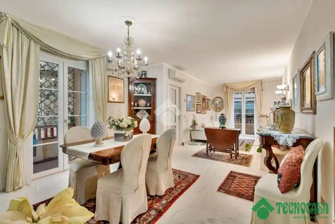 Appartamento in vendita a Massa