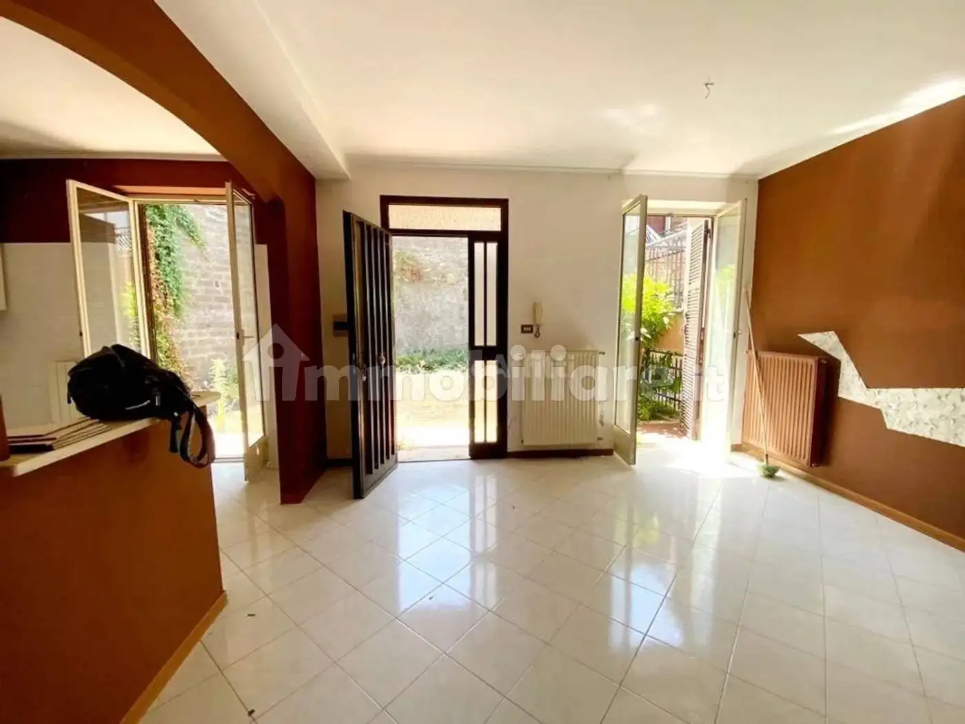 Appartamento via Vasco De Gama, 18, Centro, Canino - foto 2