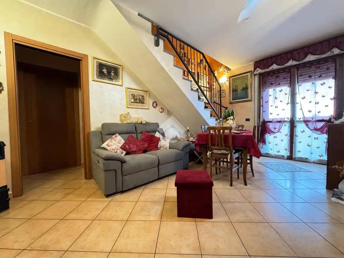 Appartamento in vendita a Cameri