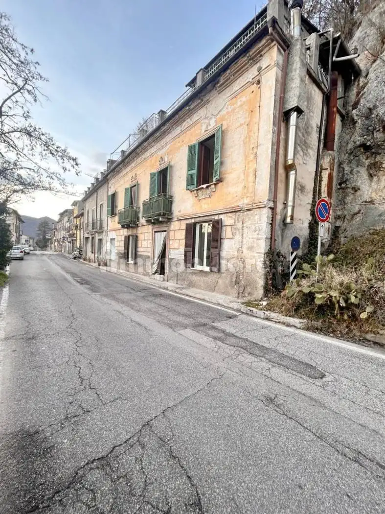 Villa unifamiliare piazza della Parrocchia, Borgorose - foto 3
