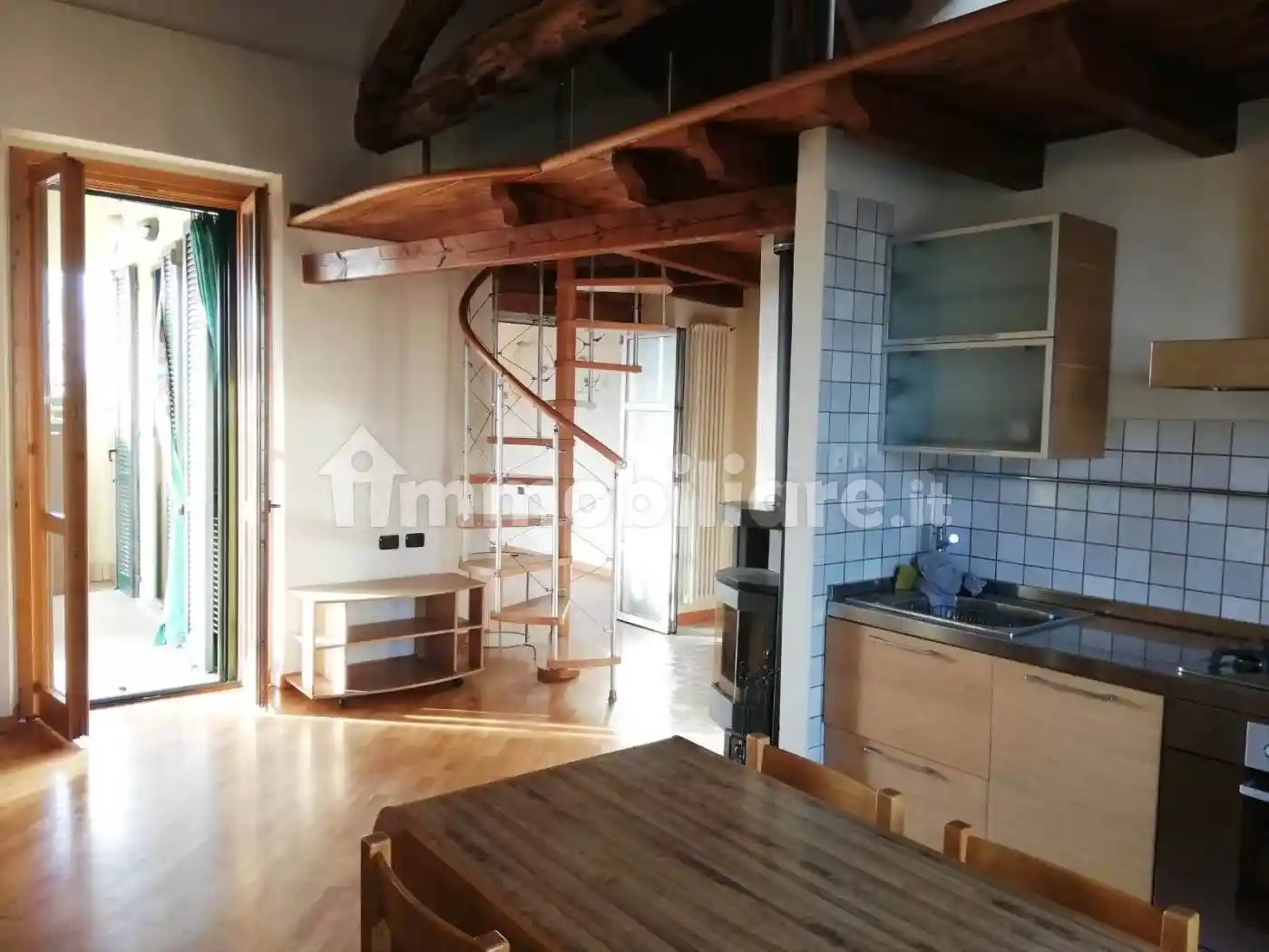 Appartamento in vendita a Aicurzio