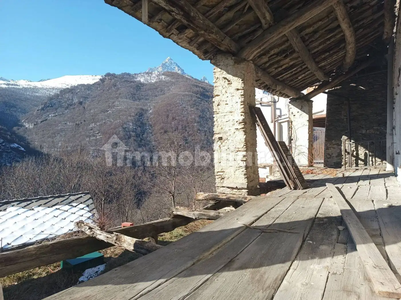 Rustico - Casale in vendita a Ostana