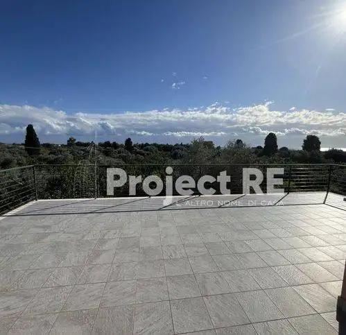 Villa in vendita a Roccella Ionica