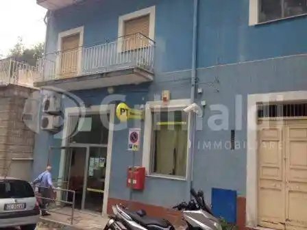 Palazzo - Edificio in vendita a Monreale