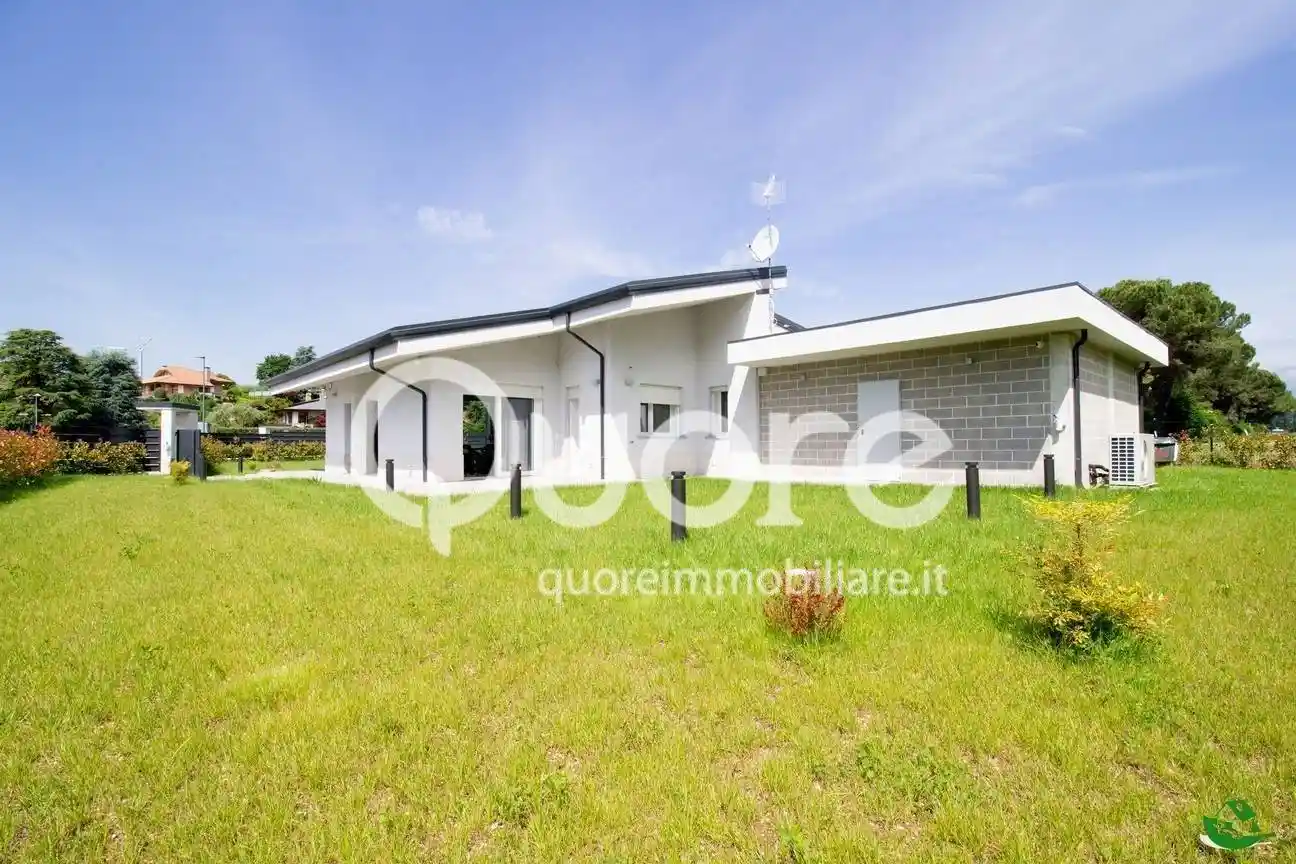 Villa in vendita a Tricesimo