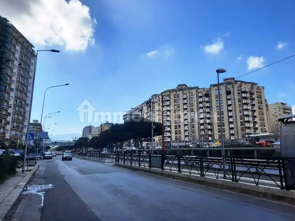 Appartamento in vendita a Palermo
