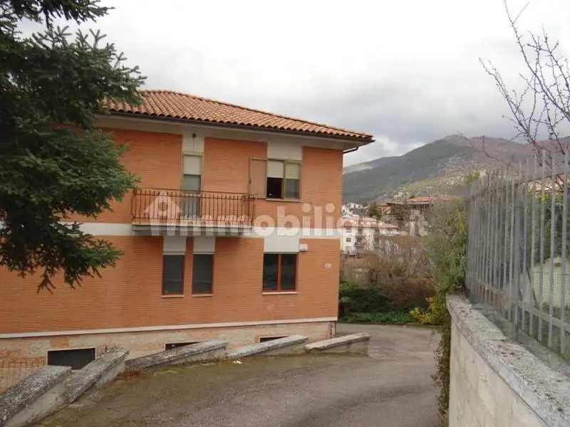 Appartamento in vendita a L'Aquila
