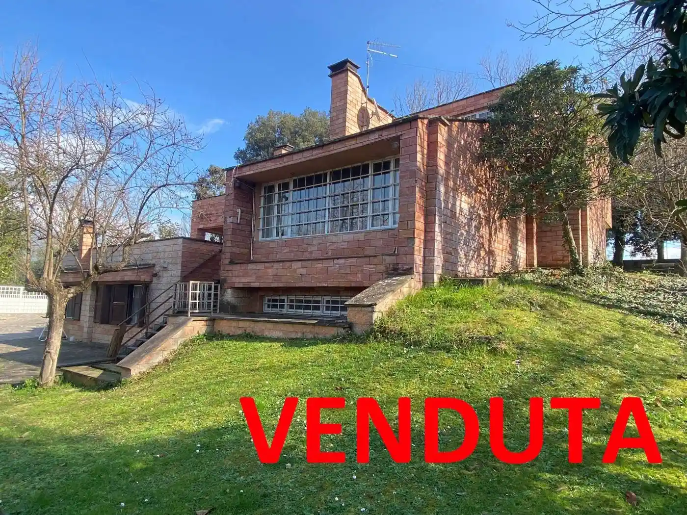 Villa in vendita a Fara in Sabina