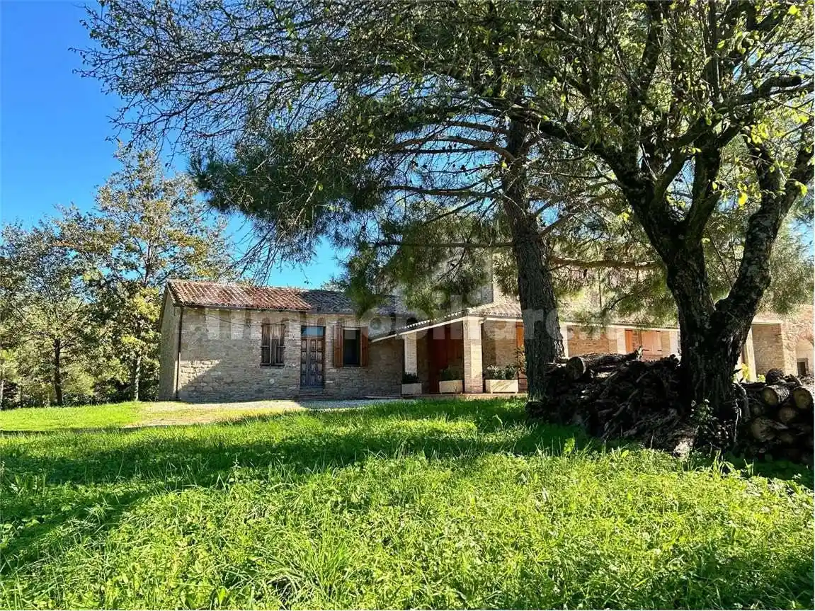 Appartamento in vendita a Assisi