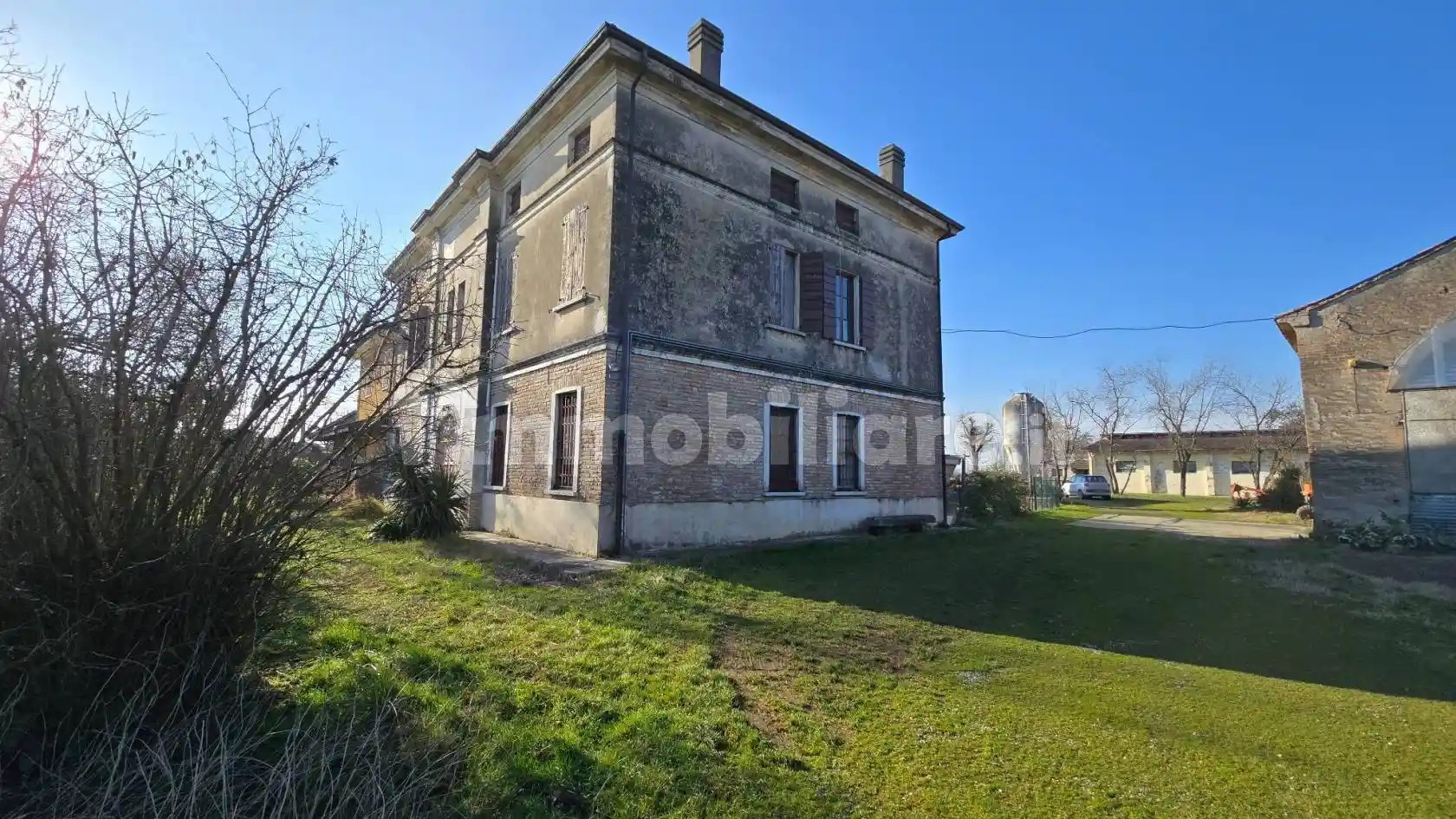 Rustico - Casale in vendita a Goito