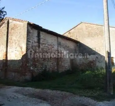 Casa indipendente in vendita a Gazzuolo