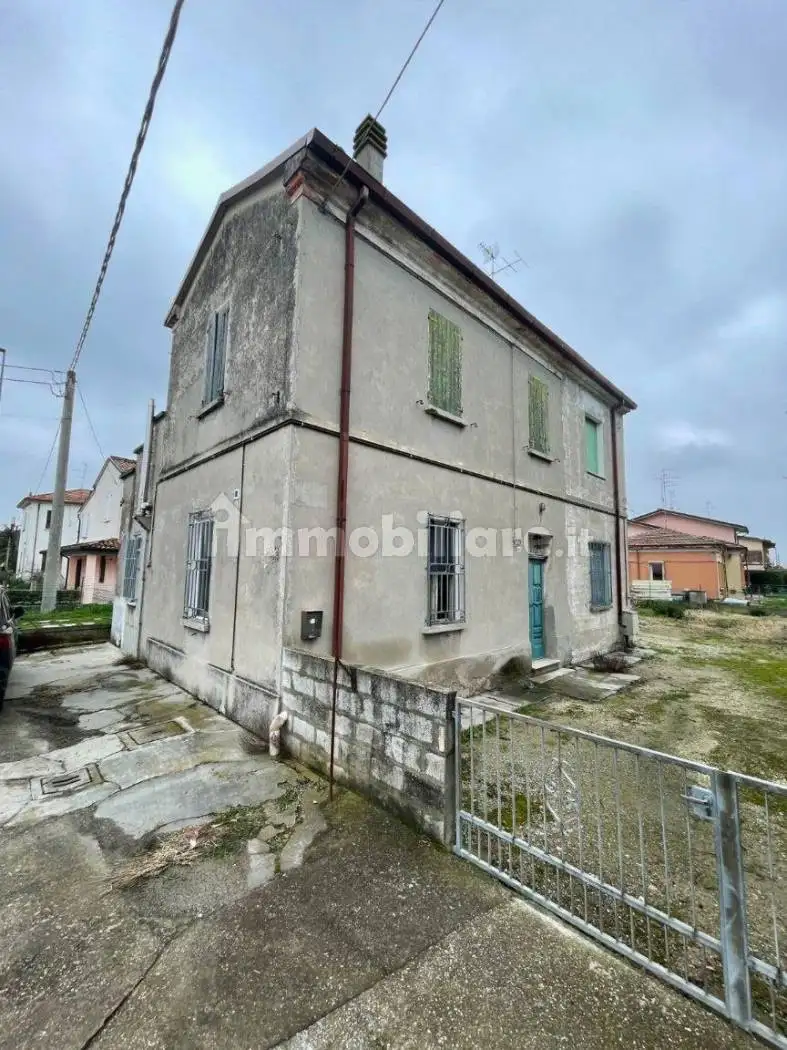 Casa indipendente in vendita a Ravenna