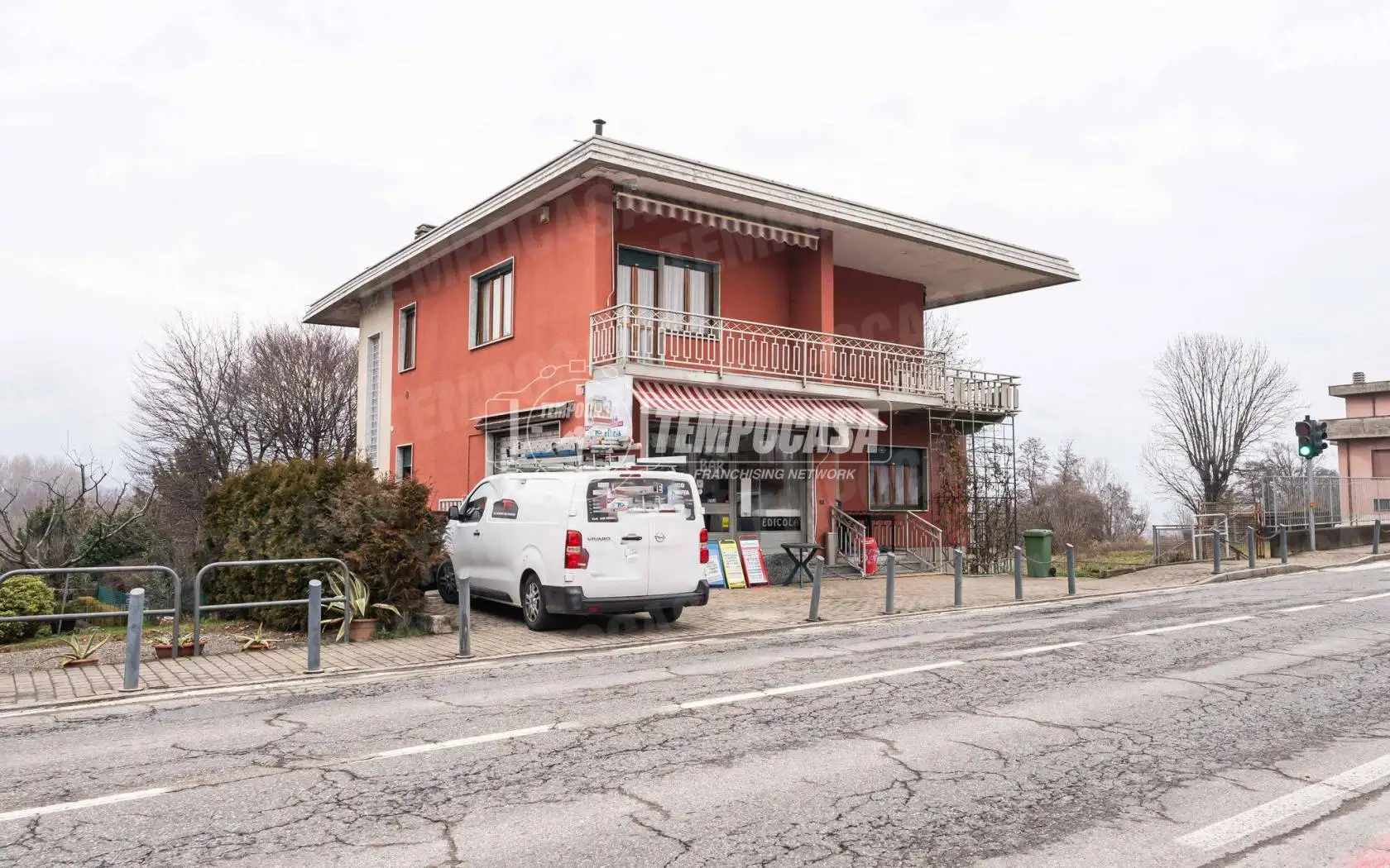 Villa in vendita a Merone