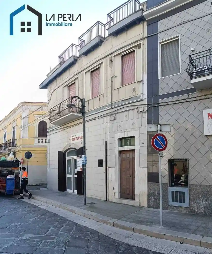 Palazzo - Edificio in vendita a Cerignola