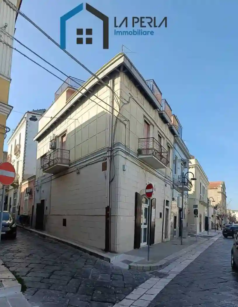 Palazzo - Edificio - foto 2