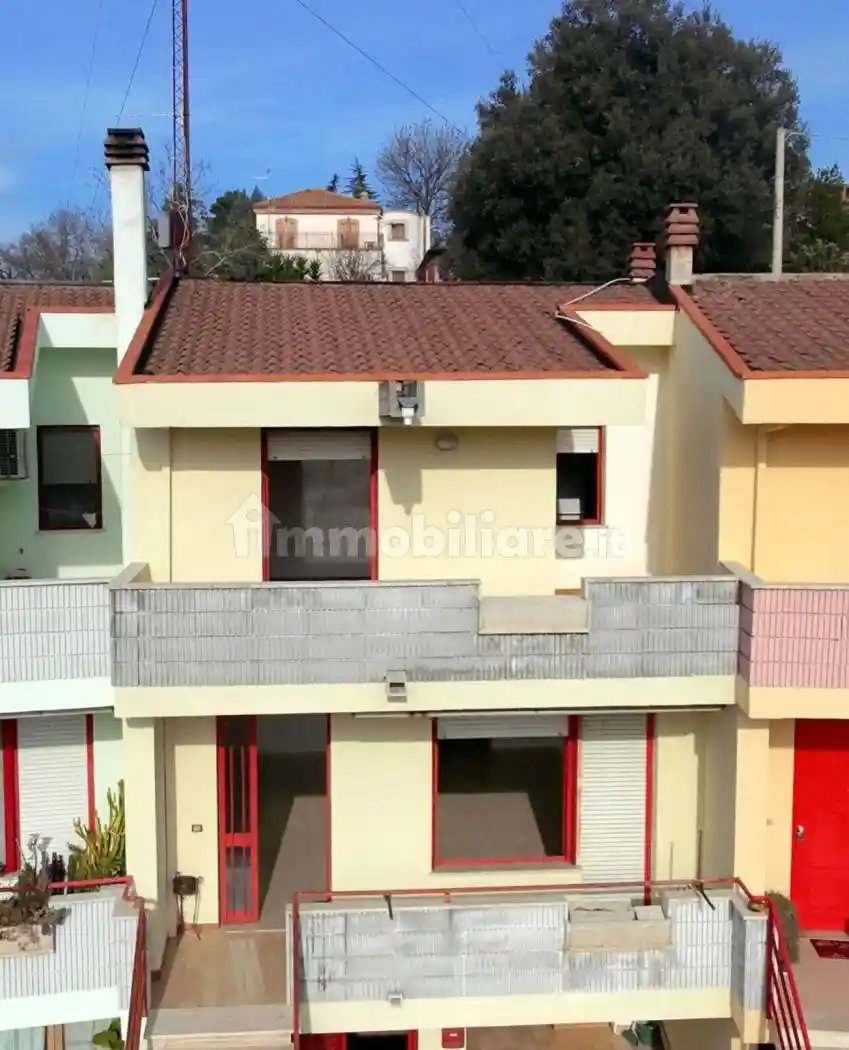 Villetta a schiera - foto 2