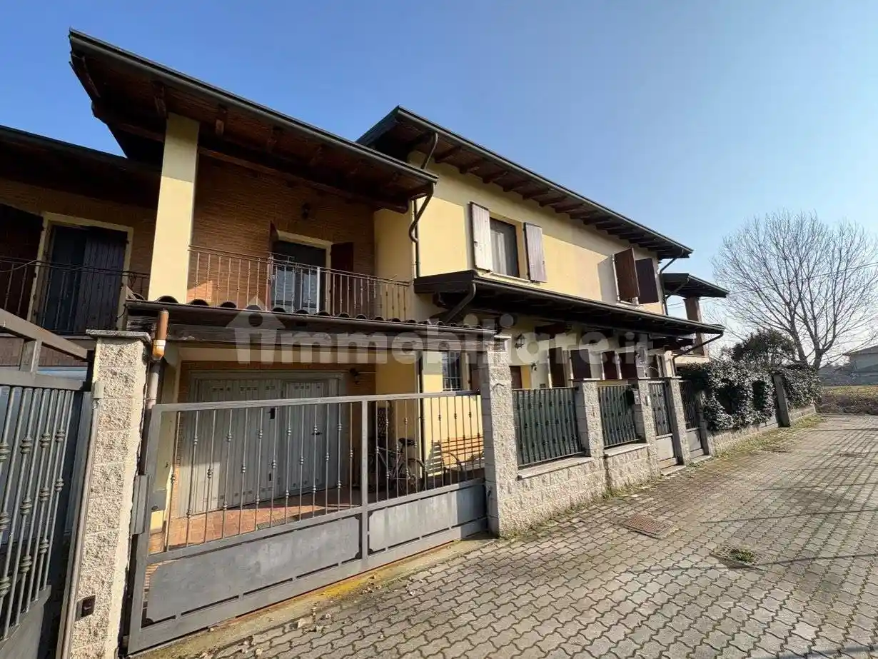Villetta a schiera in vendita a Garlasco