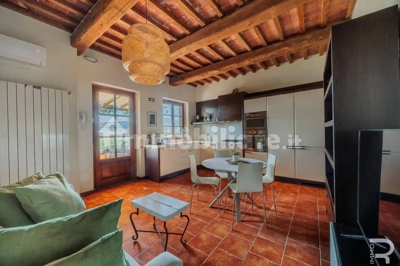 Appartamento in vendita a Montecatini Val di Cecina