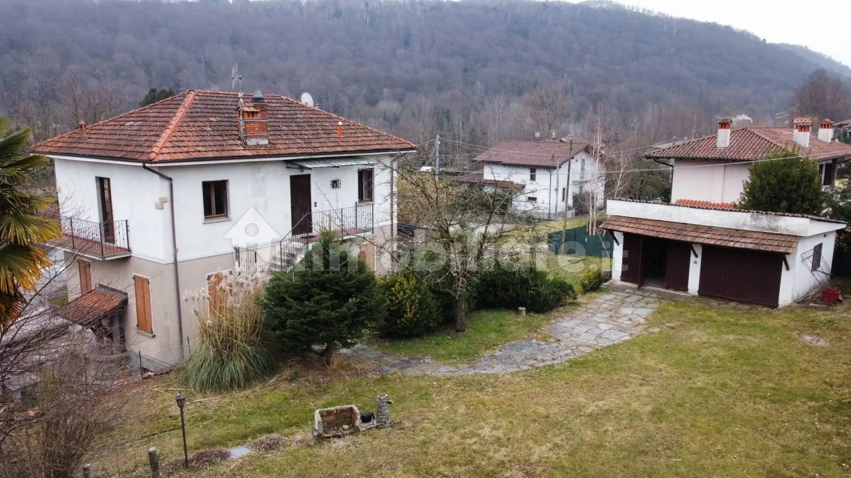 Appartamento in vendita a Brovello-Carpugnino