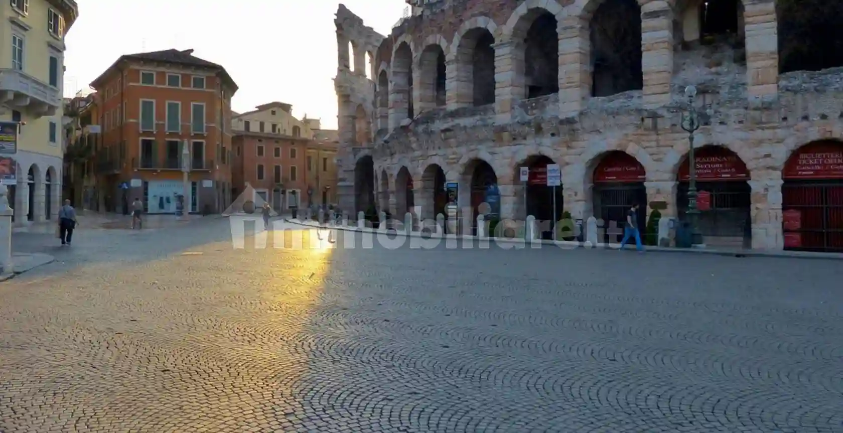 Palazzo - Edificio - foto 2