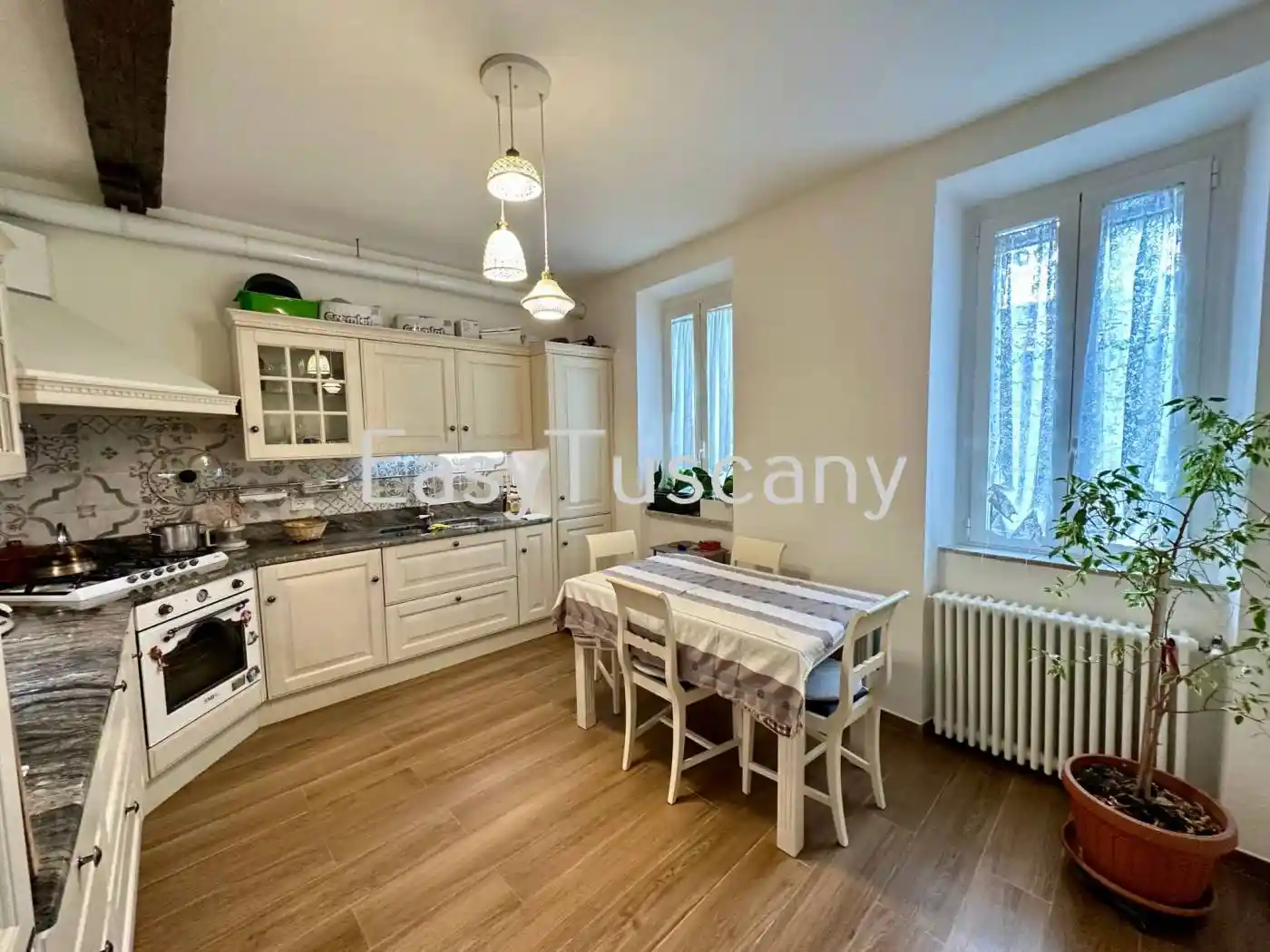 Appartamento in vendita a Lucca