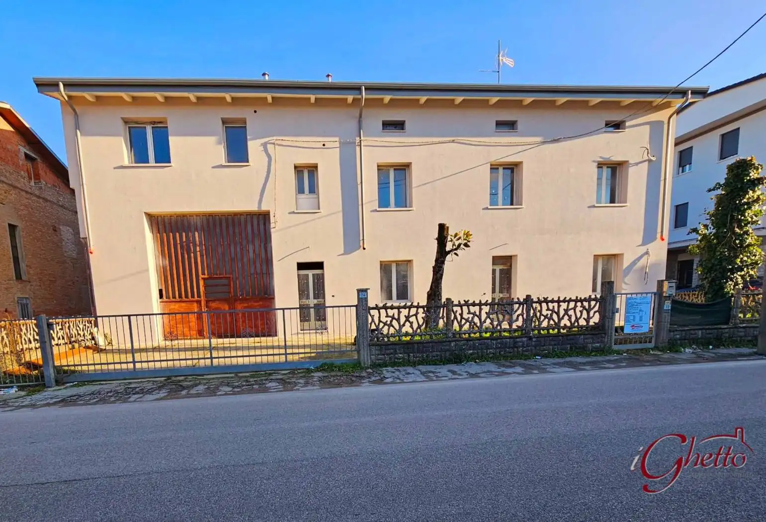 Appartamento in vendita a Cento