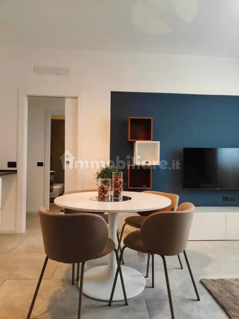 Appartamento in affitto a Opera