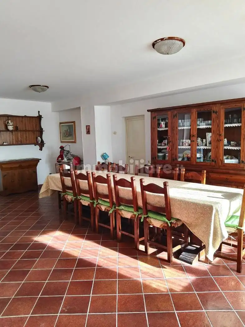 Casa indipendente in vendita a Cerchio