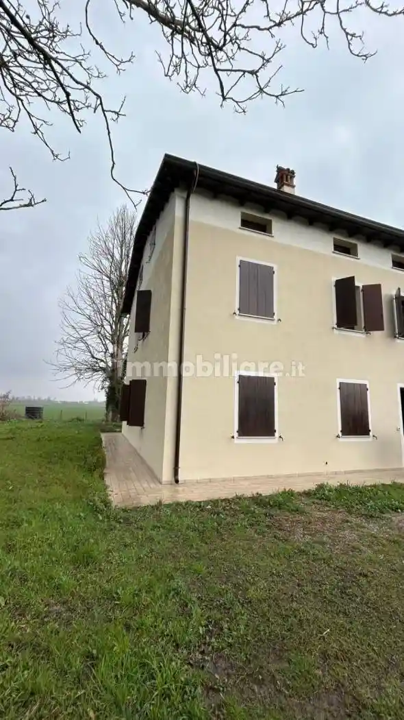 Villetta a schiera in vendita a San Felice sul Panaro