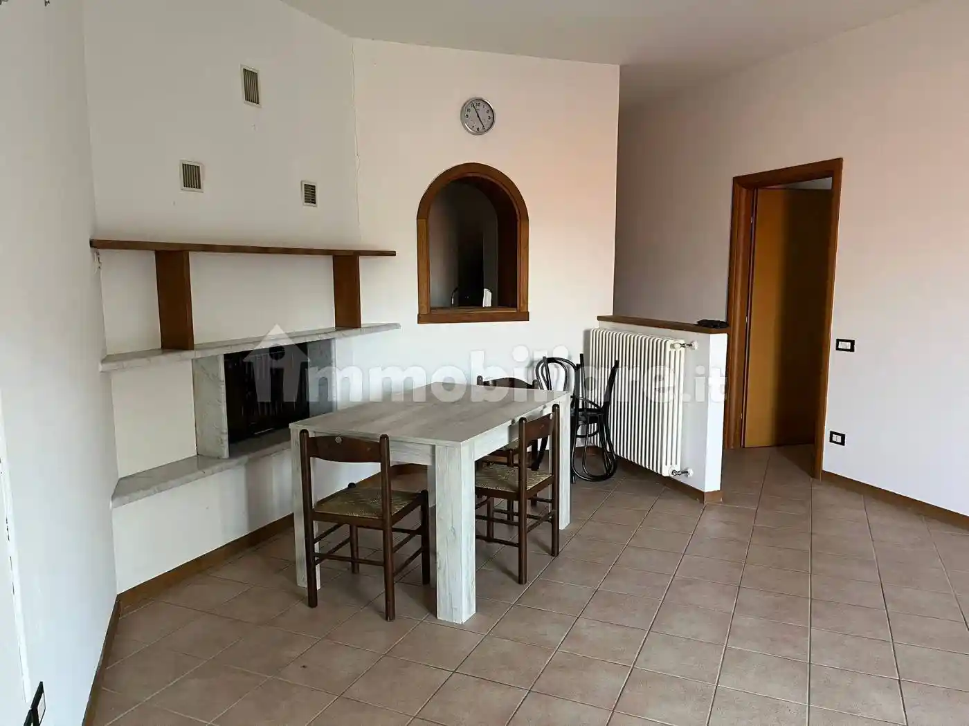 Appartamento in vendita a Faggeto Lario