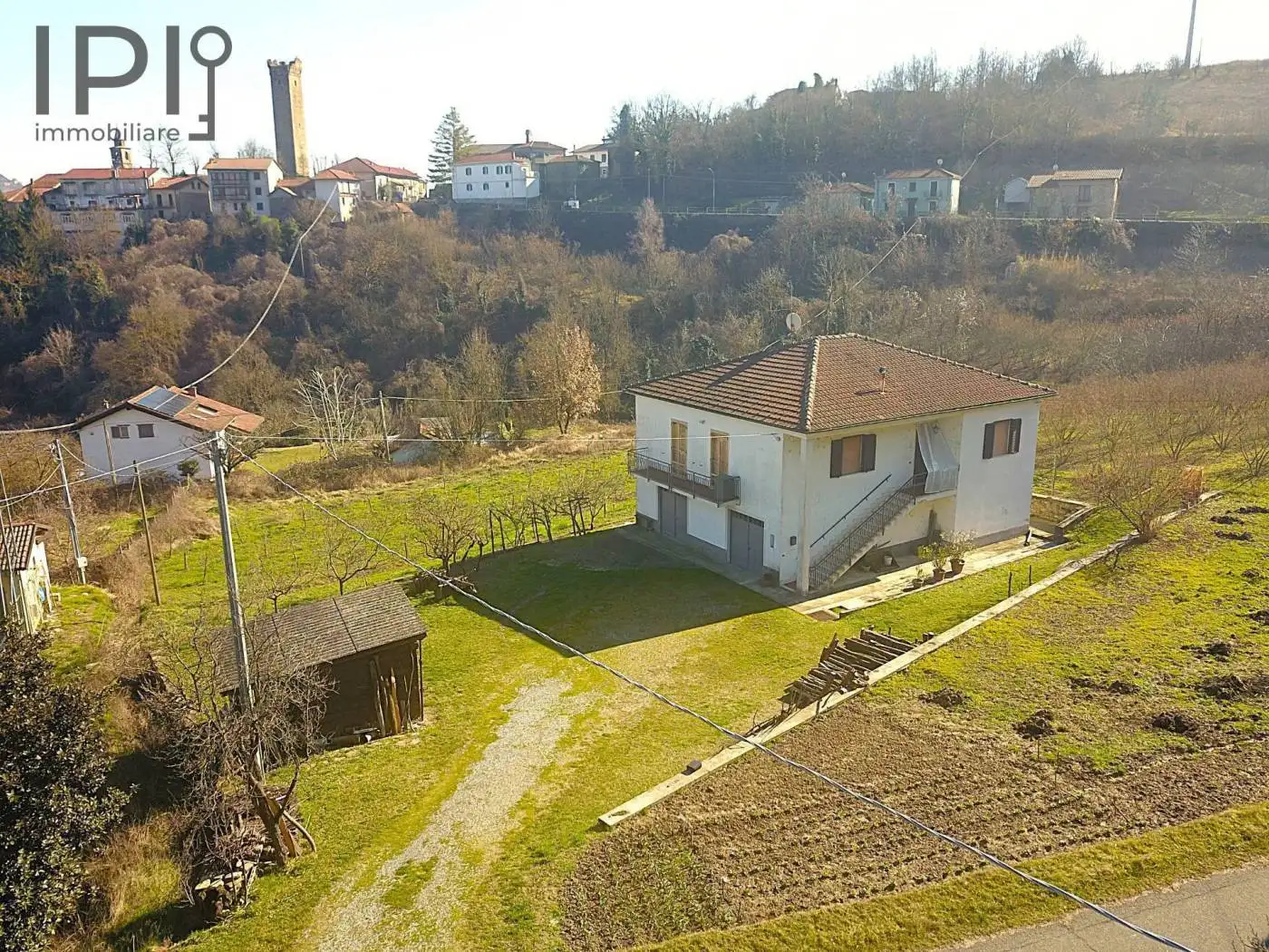 Villa in vendita a Denice