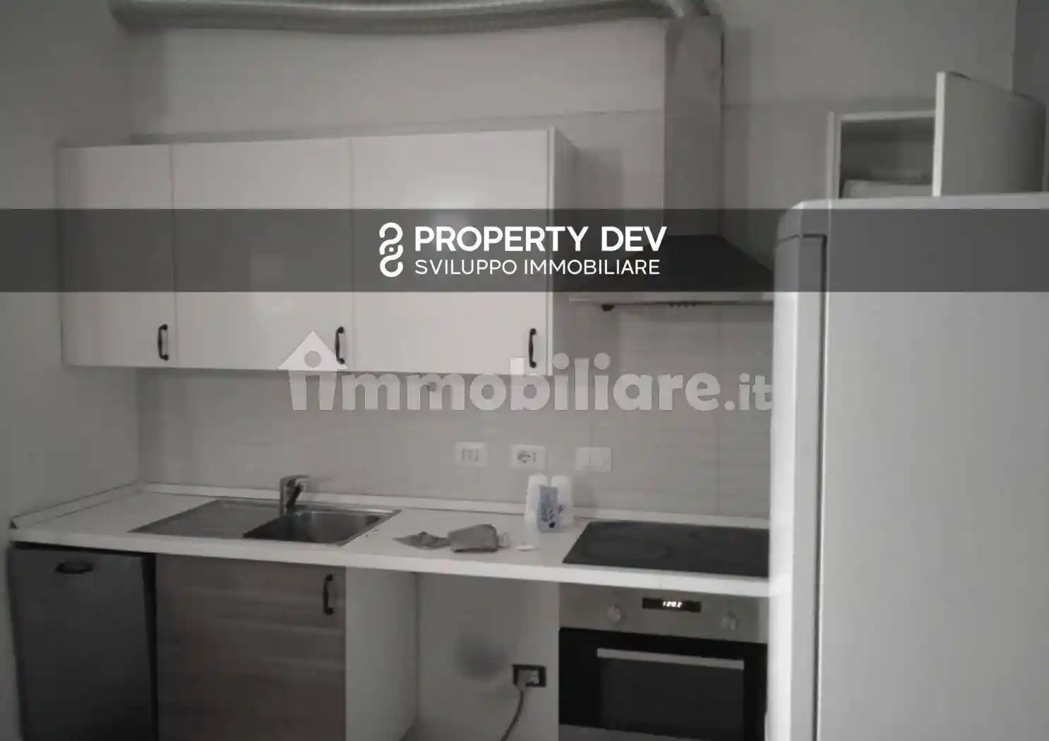 Bilocale via Lucio Calpurnio Bibulo 9, Quadraro, Roma - foto 3