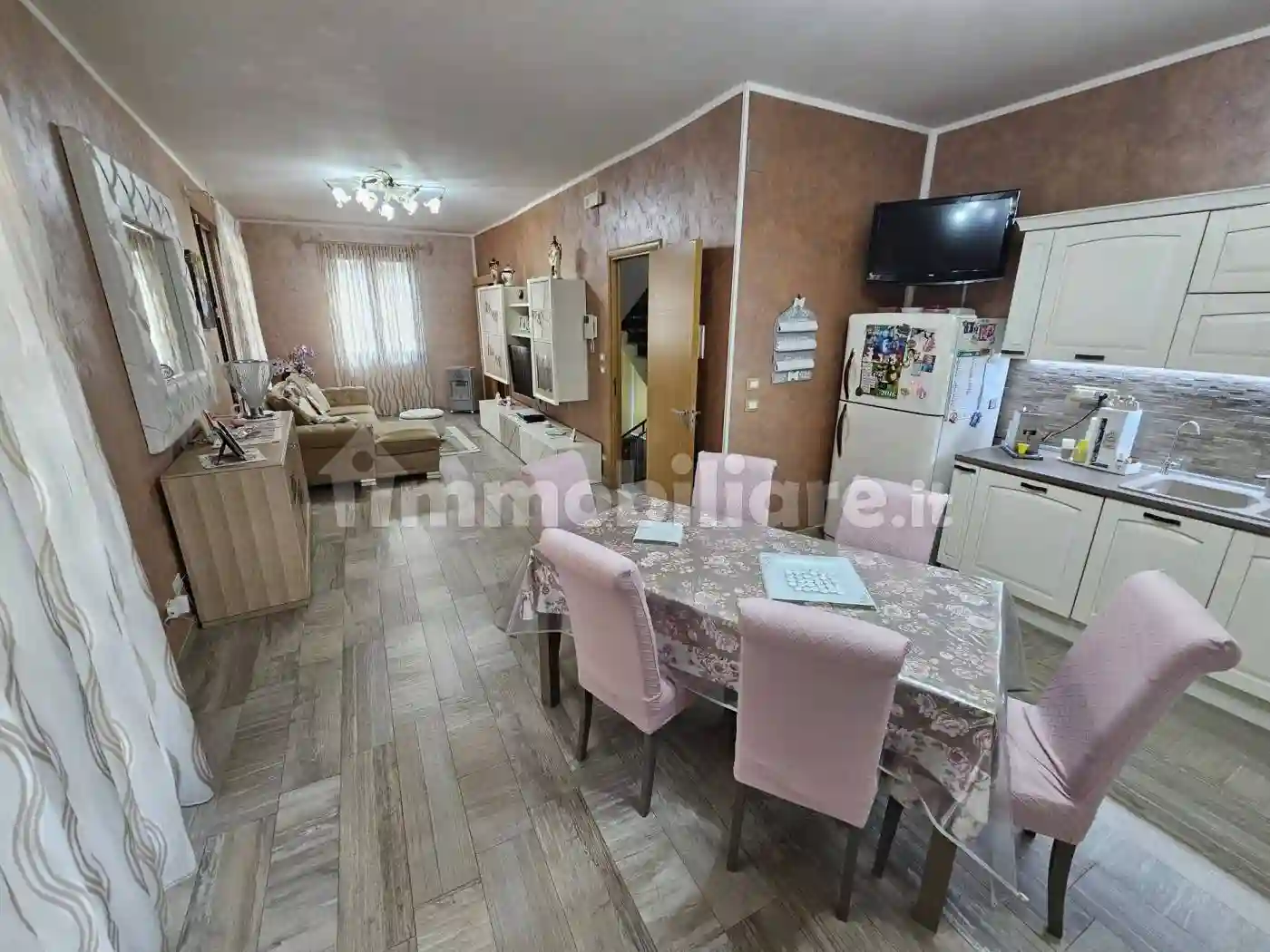 Casa indipendente - foto 2