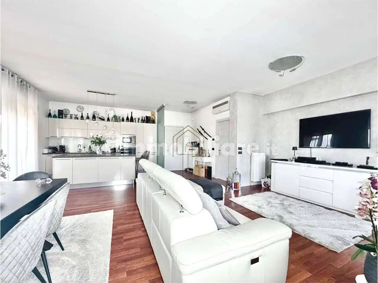 Appartamento in vendita a Desenzano del Garda