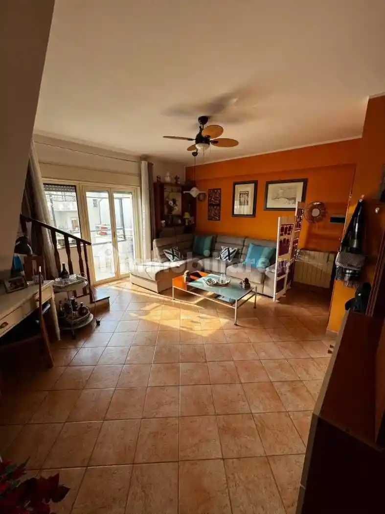 Appartamento in vendita a Adrano