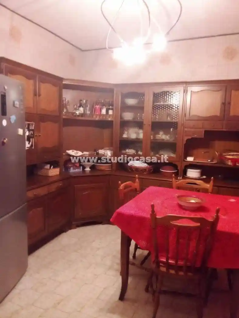 Appartamento buono stato, secondo piano, Semicentro, Giovanni paolo, Crotone - foto 4