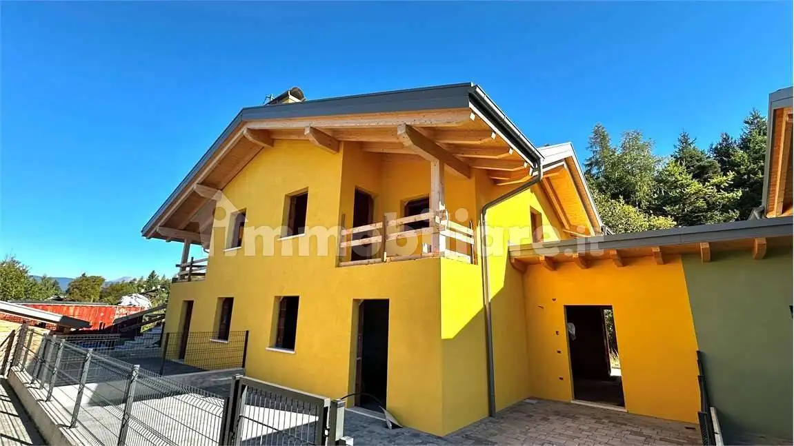 Villa in vendita a Predaia