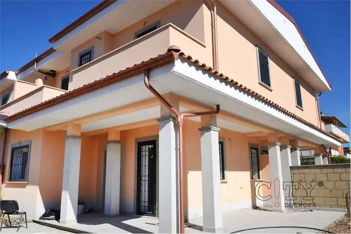 Villa in vendita a Pomezia