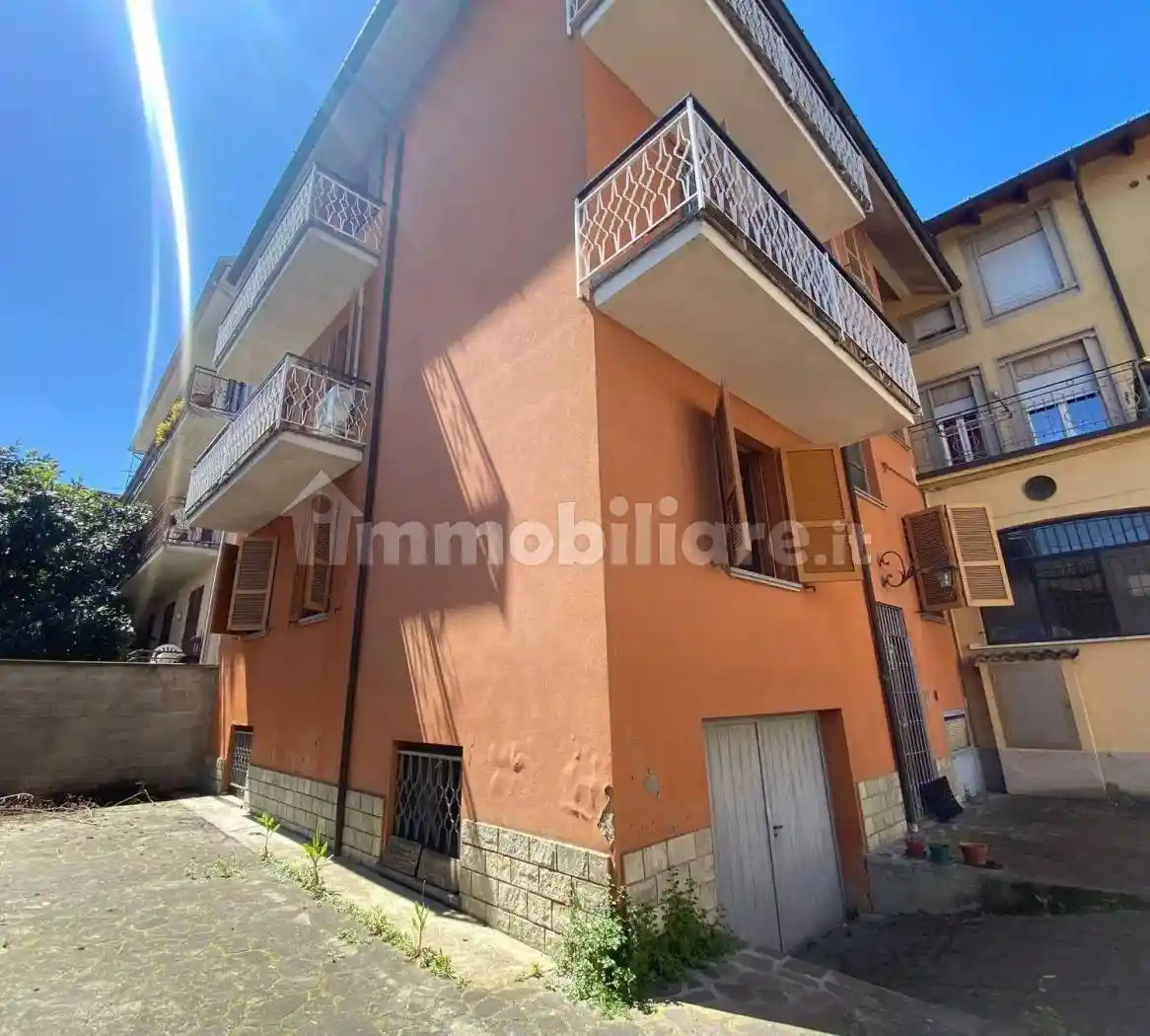 Villa in vendita a Pianello Val Tidone