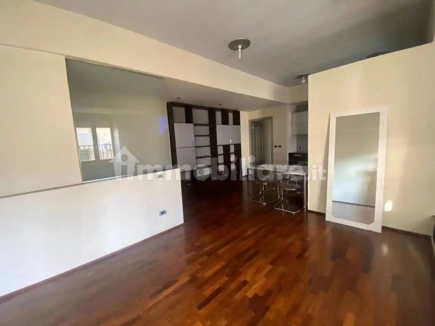 Appartamento in vendita a Piacenza